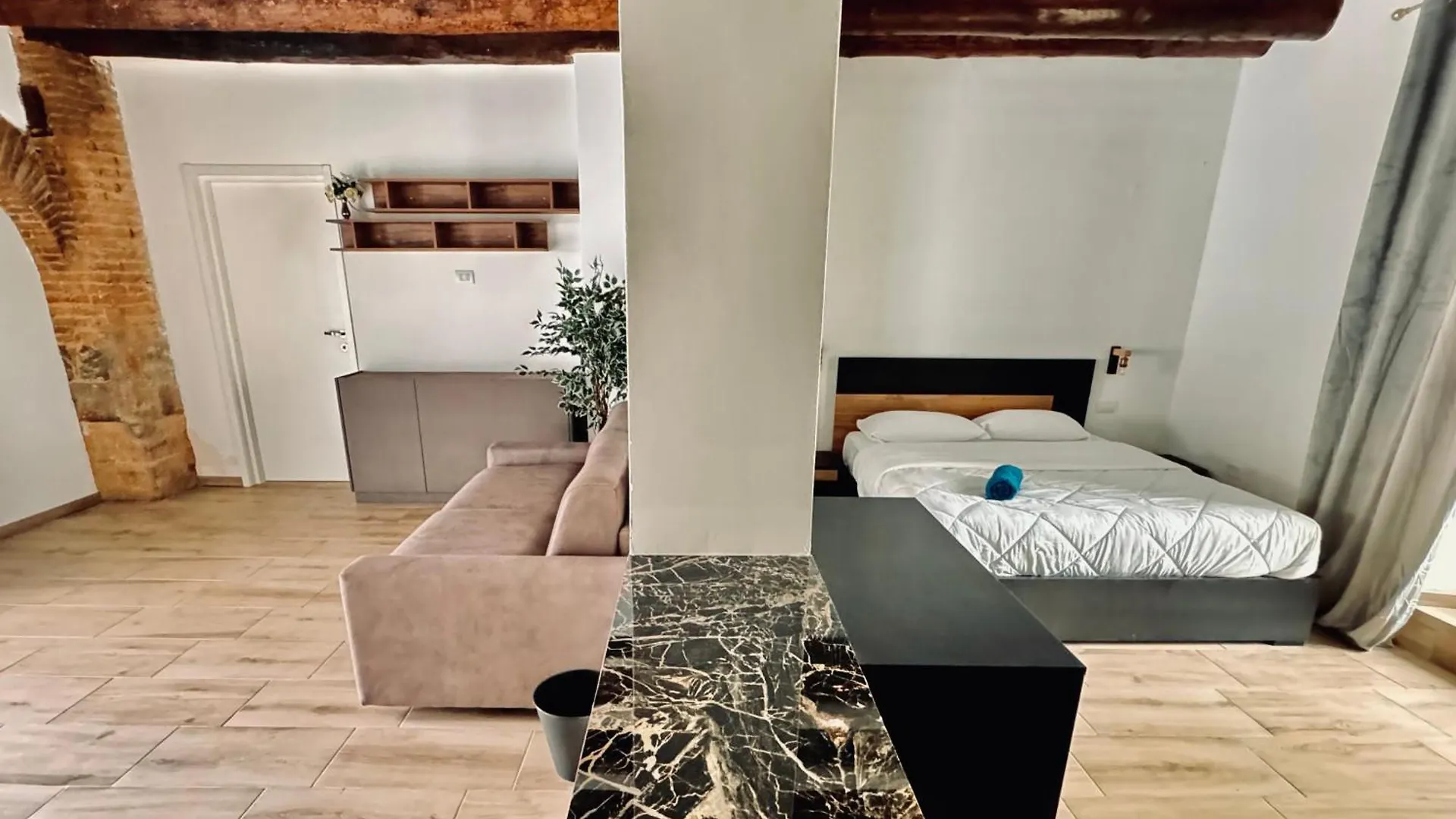 Junior Suite In Bergamo Centro location